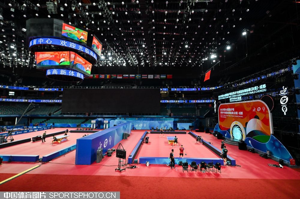 NBA考虑取消东西部分区，2025年试行